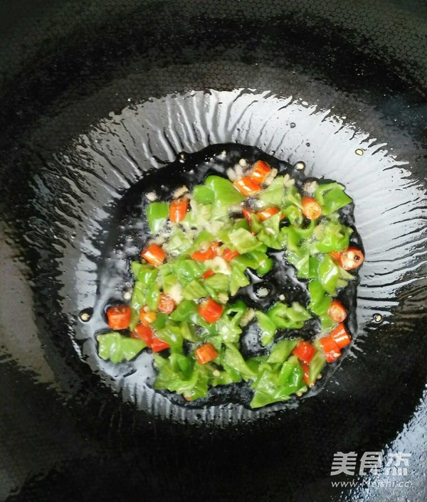 酸辣双色耦丁的做法