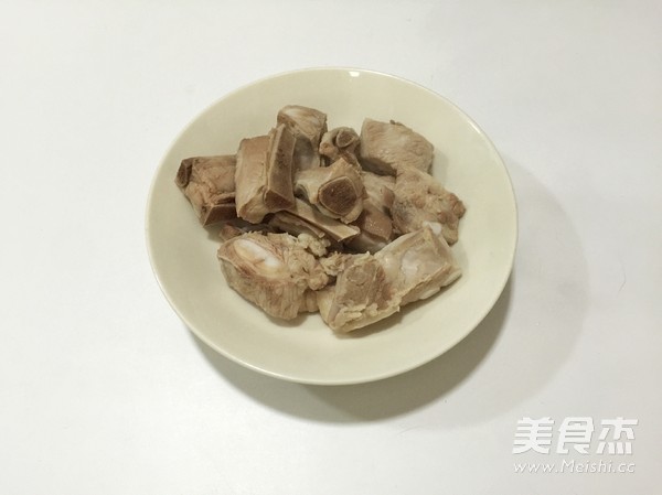 #苏泊尔#红烧<a href=/shicai/rouqin/PaiGu/index.html target=_blank><u>排骨</u></a>的做法