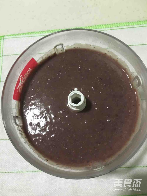 冰糖<a href=/shicai/mimian/HongDou/index.html target=_blank><u>红豆</u></a>沙的做法