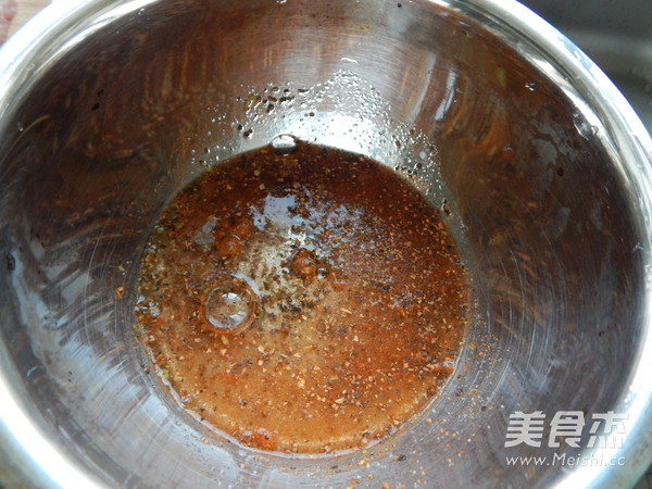 黑椒<a href=/shicai/rouqin/ZhuPai/index.html target=_blank><u>猪排</u></a>的做法