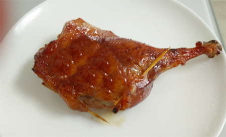 烤<a href=/shicai/rouqin/YaTui/index.html target=_blank><u>鸭腿</u></a>的做法