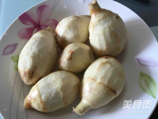 炸茨菰片的做法