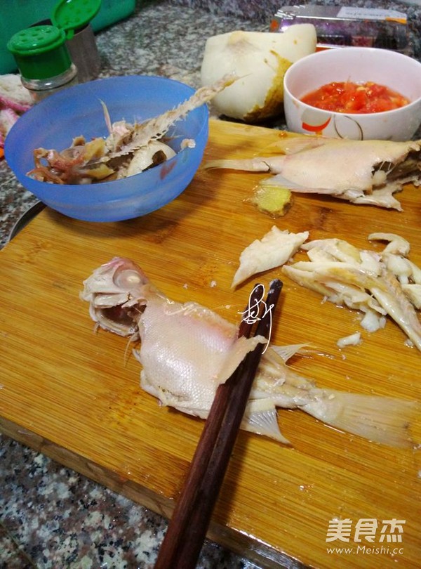 红火番茄海鲜盅的做法