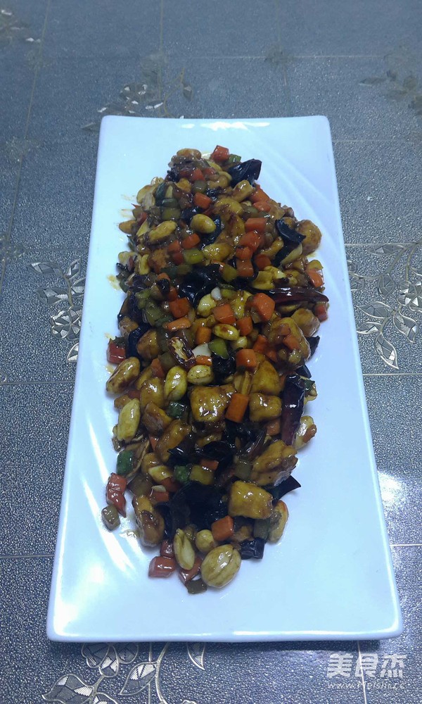 宫爆鸡丁的做法