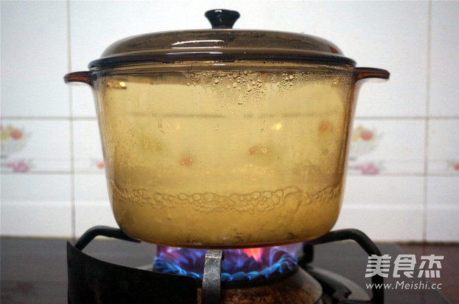 #恒大兴安#焖烧腊<a href=/shicai/rouqin/YaTou/index.html target=_blank><u>鸭头</u></a>稀饭的做法