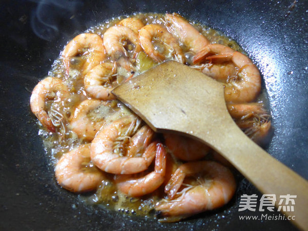 沙茶酱鲜虾的做法