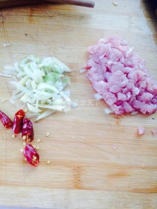 酱爆<a href=/shicai/shucai/YuanBaiCai/index.html target=_blank><u>圆<a href=/shicai/shucai/BaiCai/index.html target=_blank><u>白菜</u></a></u></a>