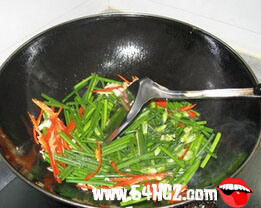 <a href=/shicai/shucai/JiuCaiHua/index.html target=_blank><u><a href=/shicai/shucai/JiuCai/index.html target=_blank><u>韭菜</u></a>花</u></a>炒肉丝怎么做4