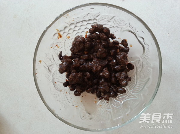 豉香<a href=/shicai/rouqin/PaiGu/index.html target=_blank><u>排骨</u></a>的做法