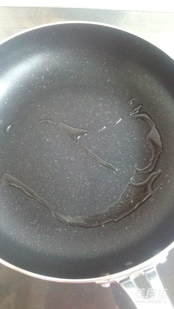 蛋煎饺子的做法