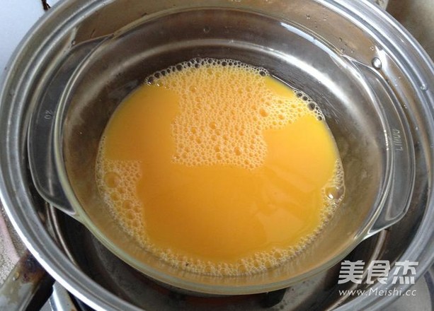 滑蛋<a href=/shicai/mimian/DouFu/index.html target=_blank><u>豆腐</u></a>的做法