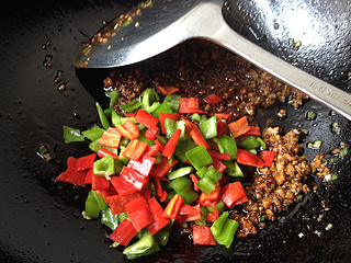 肉末<a href=/shicai/shucai/QieZi/index.html target=_blank><u>茄子</u></a>