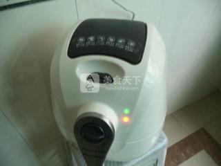 <a href=/shicai/rouqin/NiuRou/index.html target=_blank><u>牛肉</u></a>味<a href=/shicai/mimian/DouFu/index.html target=_blank><u>豆腐</u></a>片