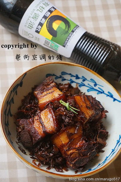 <a href=/shicai/shucai/MeiGanCai/index.html target=_blank><u>梅干菜</u></a>烧肉的做法