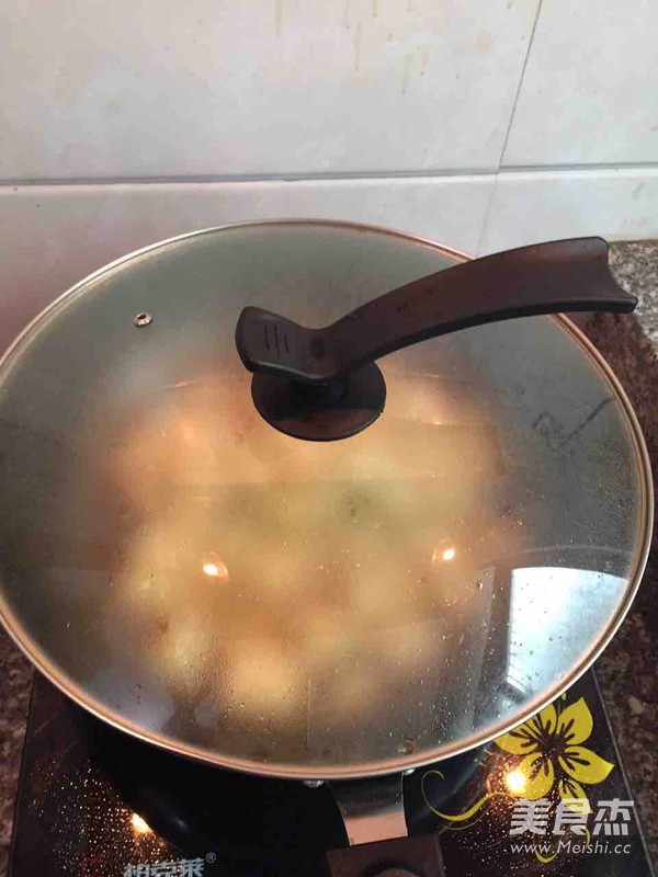 焖<a href=/shicai/shucai/DongGua/index.html target=_blank><u>冬瓜</u></a>的做法