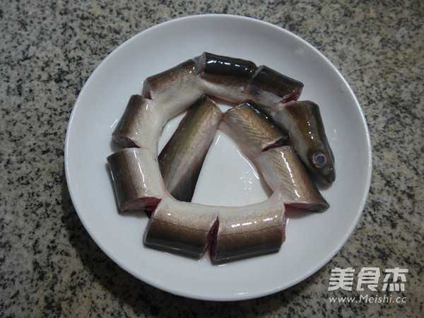 清蒸河鳗的做法