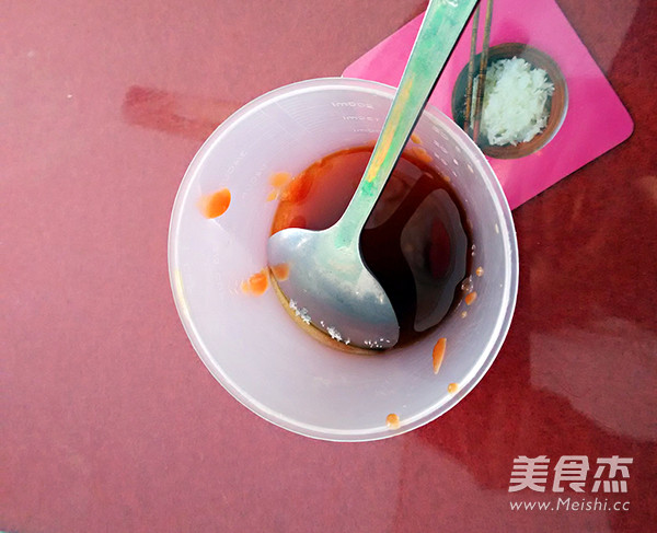 <a href=/shicai/shucai/QingJiao/index.html target=_blank><u>青椒</u></a><a href=/shicai/diaoweipin/Cu/index.html target=_blank><u>醋</u></a>溜肉的做法