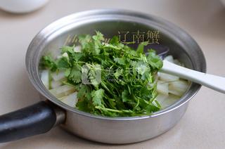 <a href=/shicai/shucai/XiangCai/index.html target=_blank><u>香菜</u></a><a href=/shicai/shucai/LuoBo/index.html target=_blank><u>萝卜</u></a>