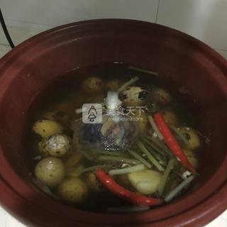 卤<a href=/shicai/rouqin/AnChun/index.html target=_blank><u>鹌鹑</u></a>蛋