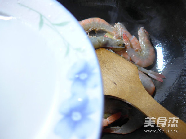 沙茶酱鲜虾的做法