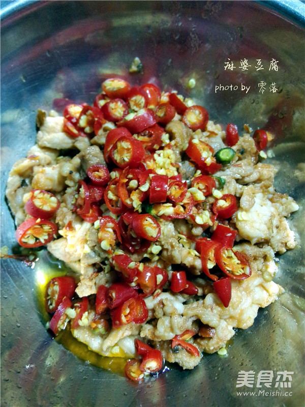 麻婆<a href=/shicai/mimian/DouFu/index.html target=_blank><u>豆腐</u></a>的做法
