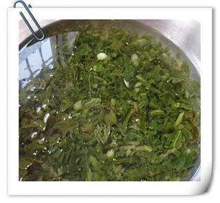 <a href=/shicai/shucai/XueLiHong/index.html target=_blank><u>雪里蕻</u></a>烩<a href=/shicai/mimian/DouFu/index.html target=_blank><u>豆腐</u></a>