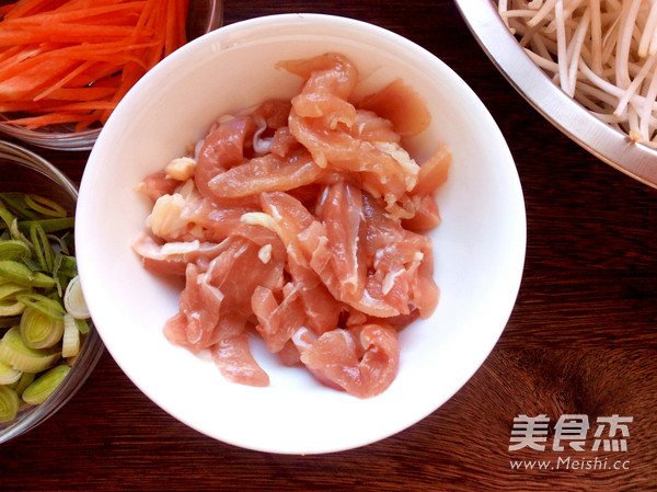 银芽鸡丝的做法