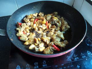 特级<a href=/shicai/mimian/JiangYou/index.html target=_blank><u>酱油</u></a>蒸鸡