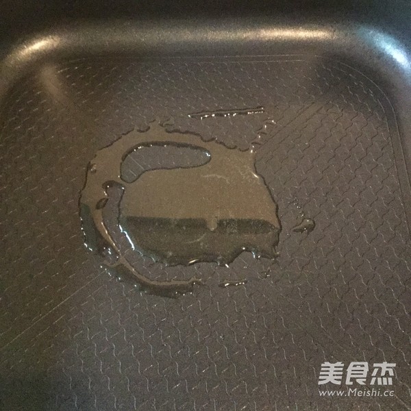 <a href=/shicai/rouqin/ZhuRou/index.html target=_blank><u>猪肉</u></a>焖<a href=/shicai/shucai/LianOu/index.html target=_blank><u>莲<a href=/shicai/shucai/Ou/index.html target=_blank><u>藕</u></a></u></a>的做法