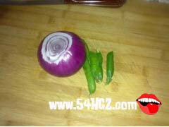 糖<a href=/shicai/diaoweipin/Cu/index.html target=_blank><u>醋</u></a>包菜的做法4