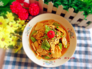 <a href=/shicai/shucai/QingJiao/index.html target=_blank><u>青椒</u></a><a href=/shicai/shucai/XingBaoGu/index.html target=_blank><u><a href=/shicai/guopin/Xing/index.html target=_blank><u>杏</u></a>鲍菇</u></a>