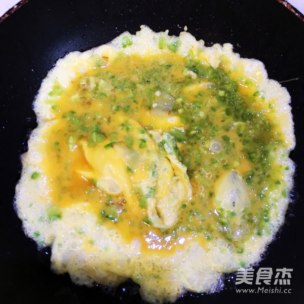 <a href=/shicai/shucai/KuGua/index.html target=_blank><u>苦瓜</u></a>炒<a href=/shicai/rouqin/JiDan/index.html target=_blank><u>鸡蛋</u></a>的做法