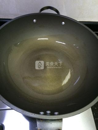 白<a href=/shicai/shucai/CaiXin/index.html target=_blank><u>菜心</u></a>