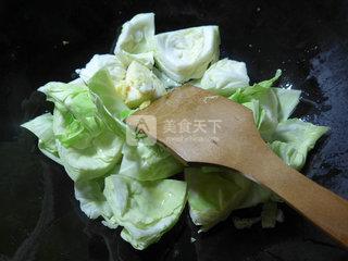 番茄<a href=/shicai/rouqin/JiDan/index.html target=_blank><u>鸡蛋</u></a>炒<a href=/shicai/shucai/YuanBaiCai/index.html target=_blank><u>圆<a href=/shicai/shucai/BaiCai/index.html target=_blank><u>白菜</u></a></u></a>