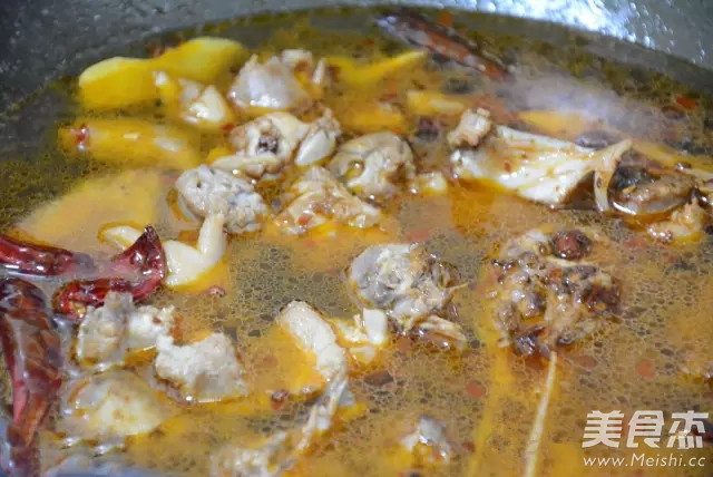 <a href=/shicai/mimian/QingDou/index.html target=_blank><u>青豆</u></a>烧鸭家常做法的做法