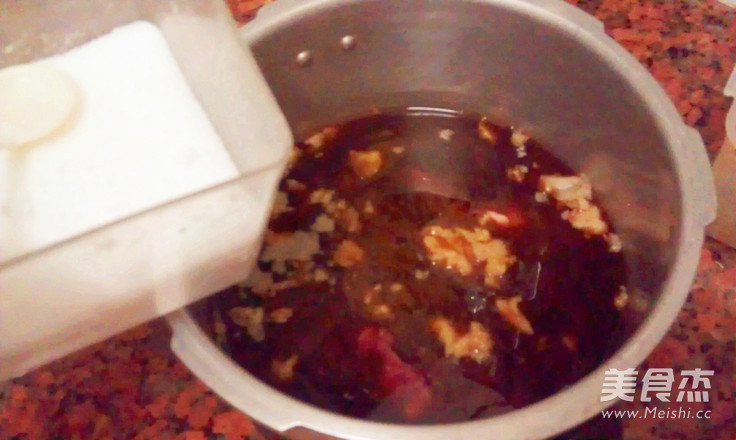 卤水<a href=/shicai/rouqin/NiuNan/index.html target=_blank><u>牛腩</u></a>的做法