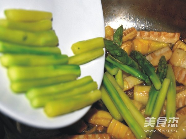 双笋相会的做法