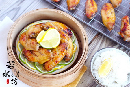 <a href=/shicai/guopin/NingMeng/index.html target=_blank><u>柠檬</u></a><a href=/shicai/rouqin/JiChi/index.html target=_blank><u>鸡翅</u></a>的做法