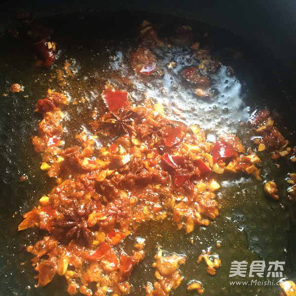 麻婆<a href=/shicai/shucai/QieZi/index.html target=_blank><u>茄子</u></a>的做法