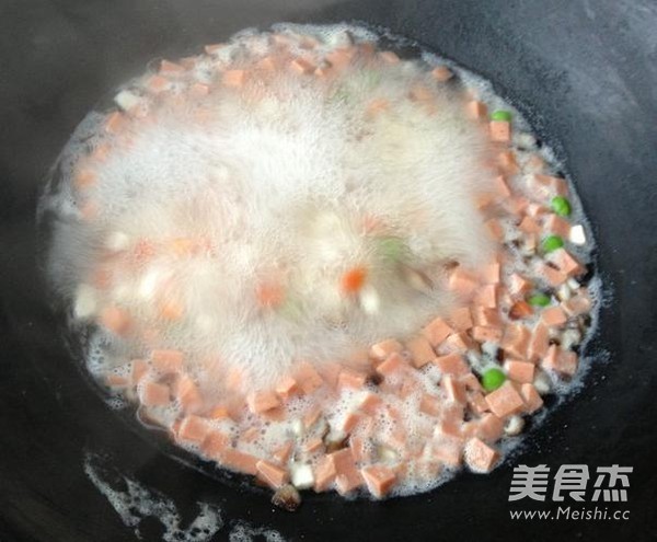 滑蛋<a href=/shicai/mimian/DouFu/index.html target=_blank><u>豆腐</u></a>的做法