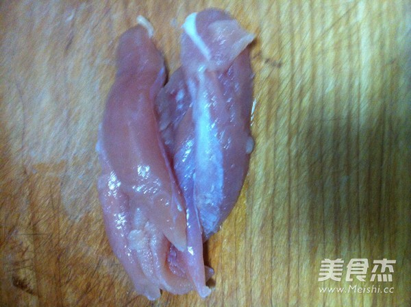 鸡丝<a href=/shicai/shucai/LuoBo/index.html target=_blank><u>萝卜</u></a>苗的做法