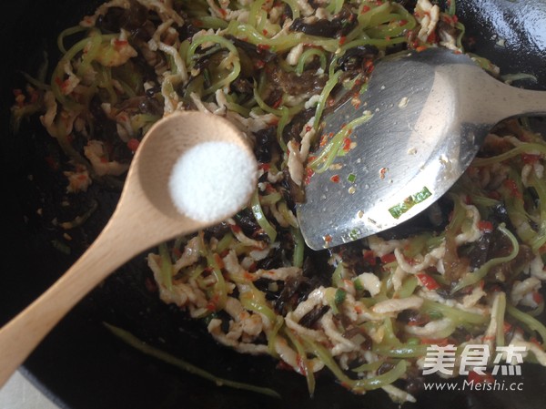 鱼香肉丝的做法