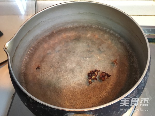 自制蒜味脆皮肠的做法