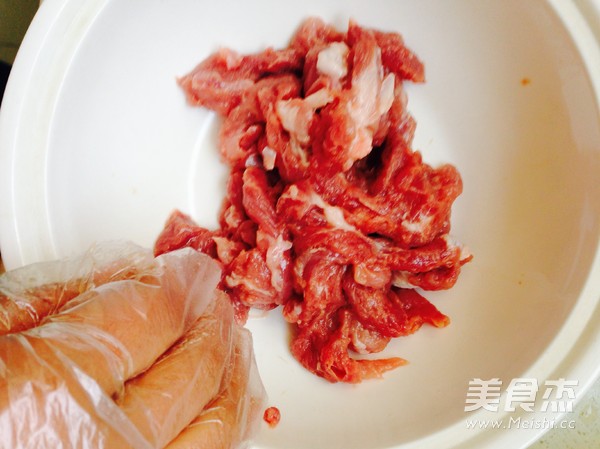 软炸<a href=/shicai/rouqin/LiJi/index.html target=_blank><u>里脊</u></a>的做法