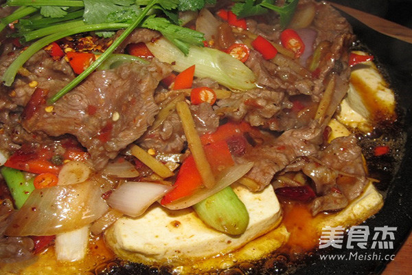 锅巴<a href=/shicai/mimian/DouFu/index.html target=_blank><u>豆腐</u></a>的做法