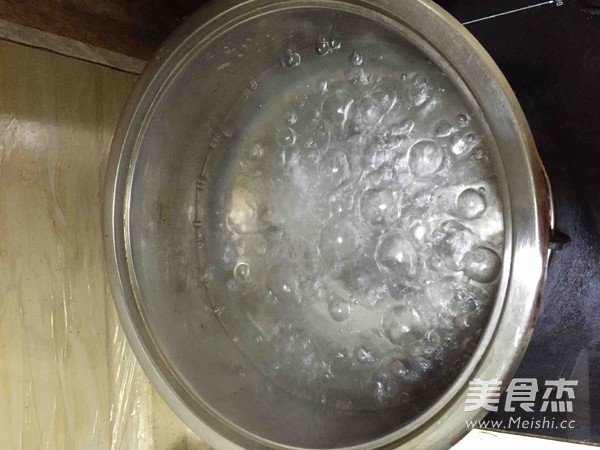 <a href=zt/yanzhigl target=_blank><u>杨枝甘露的做法</u></a>