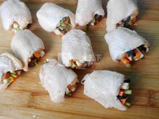 <a href=/shicai/shucai/ShanYao/index.html target=_blank><u>山药</u></a>烩<a href=/shicai/rouqin/JiChi/index.html target=_blank><u>鸡翅</u></a>