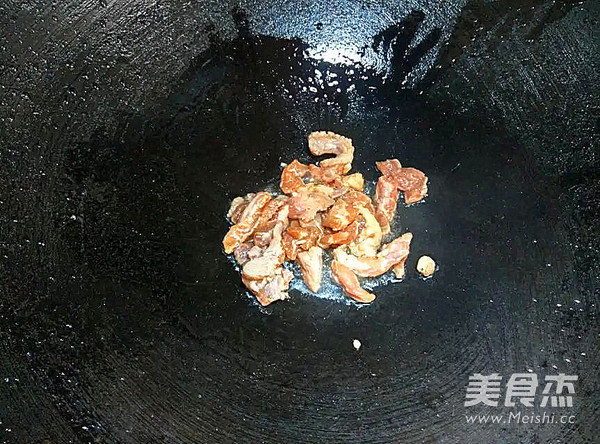 <a href=/shicai/shucai/XiQin/index.html target=_blank><u>西芹</u></a><a href=/shicai/shucai/HuLuoBo/index.html target=_blank><u>胡<a href=/shicai/shucai/LuoBo/index.html target=_blank><u>萝卜</u></a></u></a>焖<a href=/shicai/mimian/DouFu/index.html target=_blank><u>豆腐</u></a>的做法