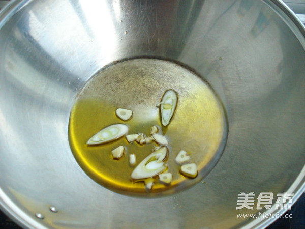 <a href=/shicai/shucai/QingJiao/index.html target=_blank><u>青椒</u></a><a href=/shicai/shucai/TuDou/index.html target=_blank><u>土豆</u></a>丝的做法