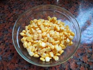 黄金<a href=/shicai/mimian/YuMi/index.html target=_blank><u>玉米</u></a>烙